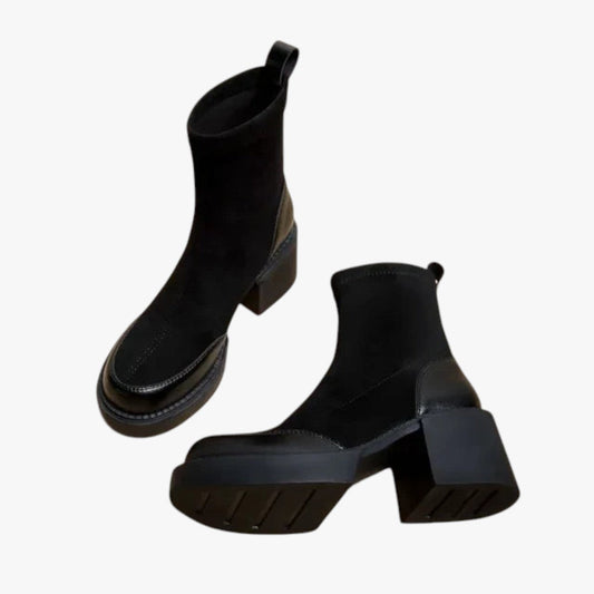 Bottines Femme à Talons Hauts avec Finition Lisse et Design Chic 2