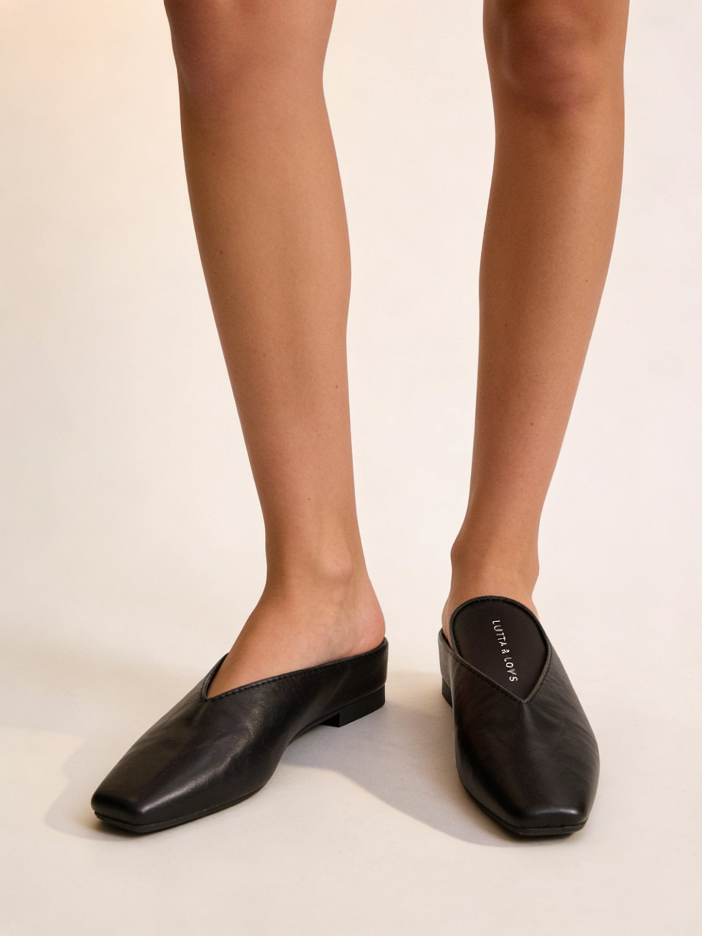 Femme Mules Métalliques à Bout Carré et Talon Invisible 12
