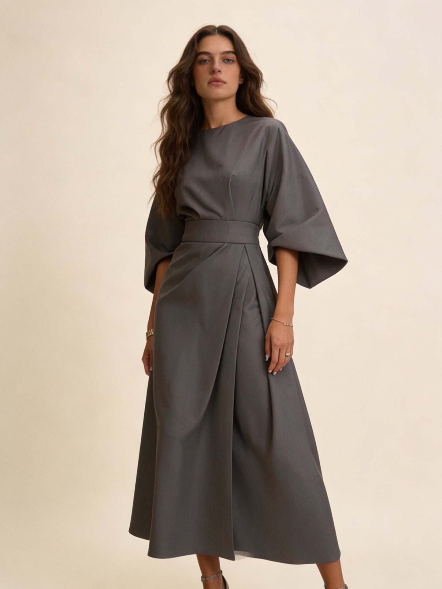 Femme Robe Midi à Col Rond avec Manches Kimono et Ceinture Structurée 2