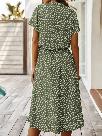 Femme Robe Midi Courte Manche à Imprimé Tacheté avec Ceinture à Nouer et Col V