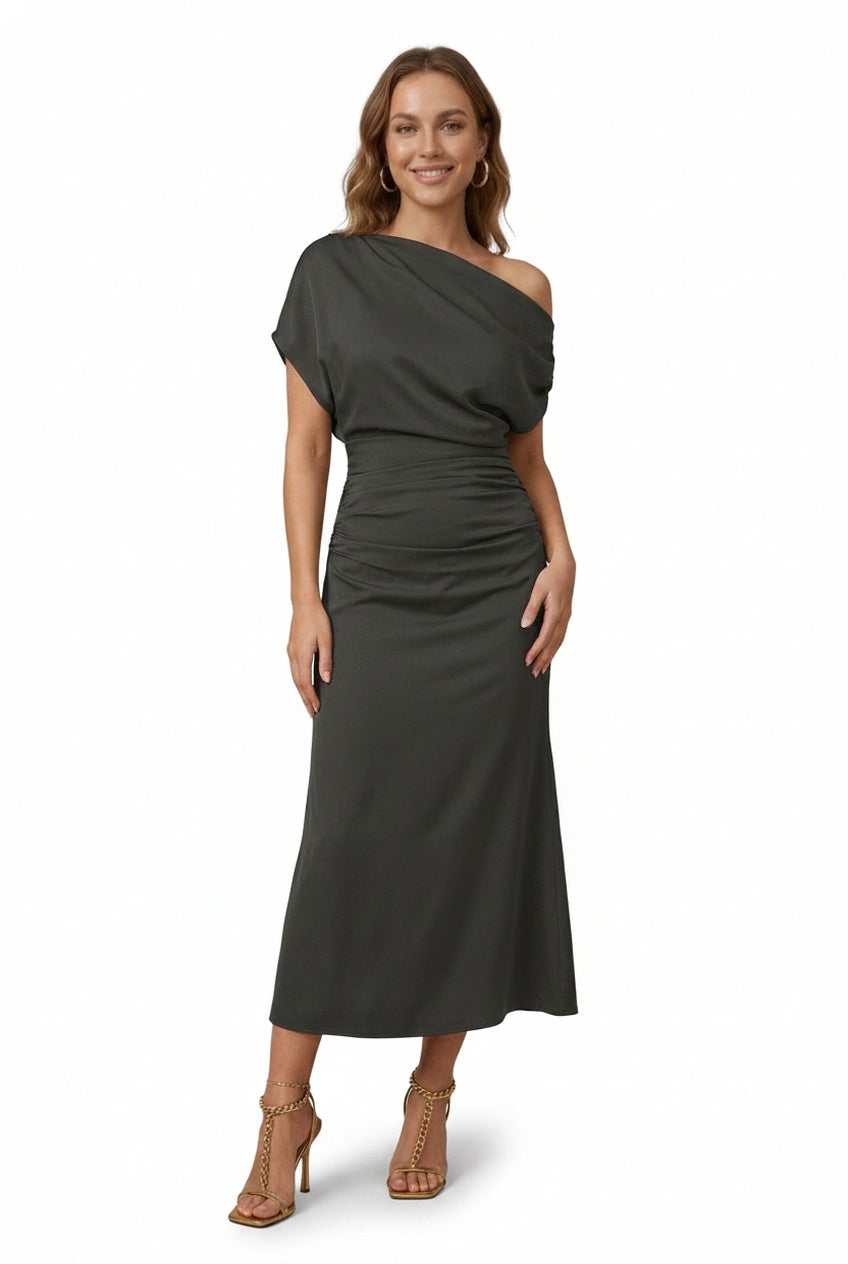 Femme Robe Midi Épaule Dénudée avec Manche Asymétrique et Taille Froncée