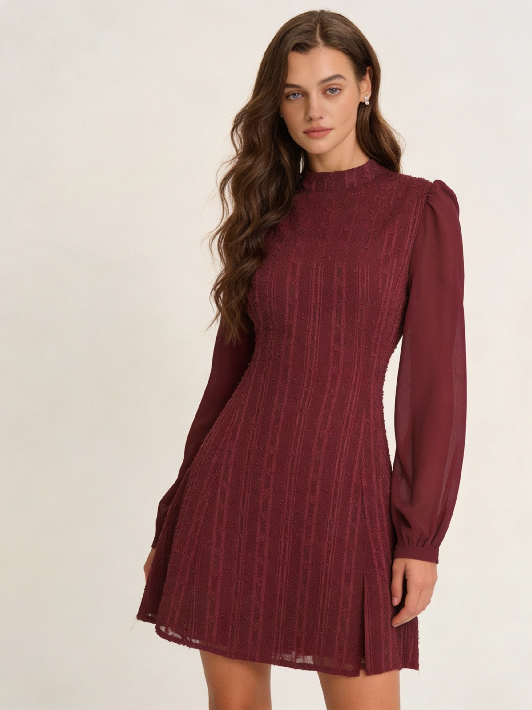Femme Robe Mini Manches Longues à Col Montant et Silhouette A-line 2