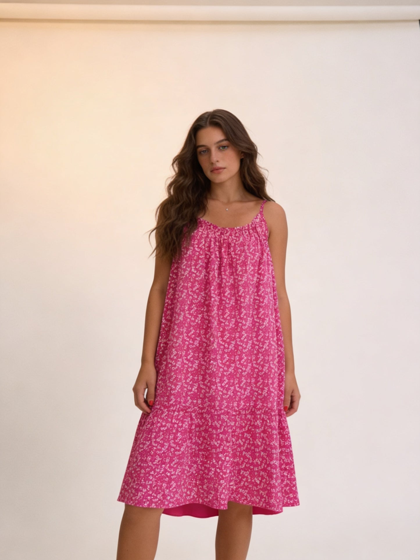Femme Robe Sans Manches avec Fines Bretelles et Imprimé Floral 1