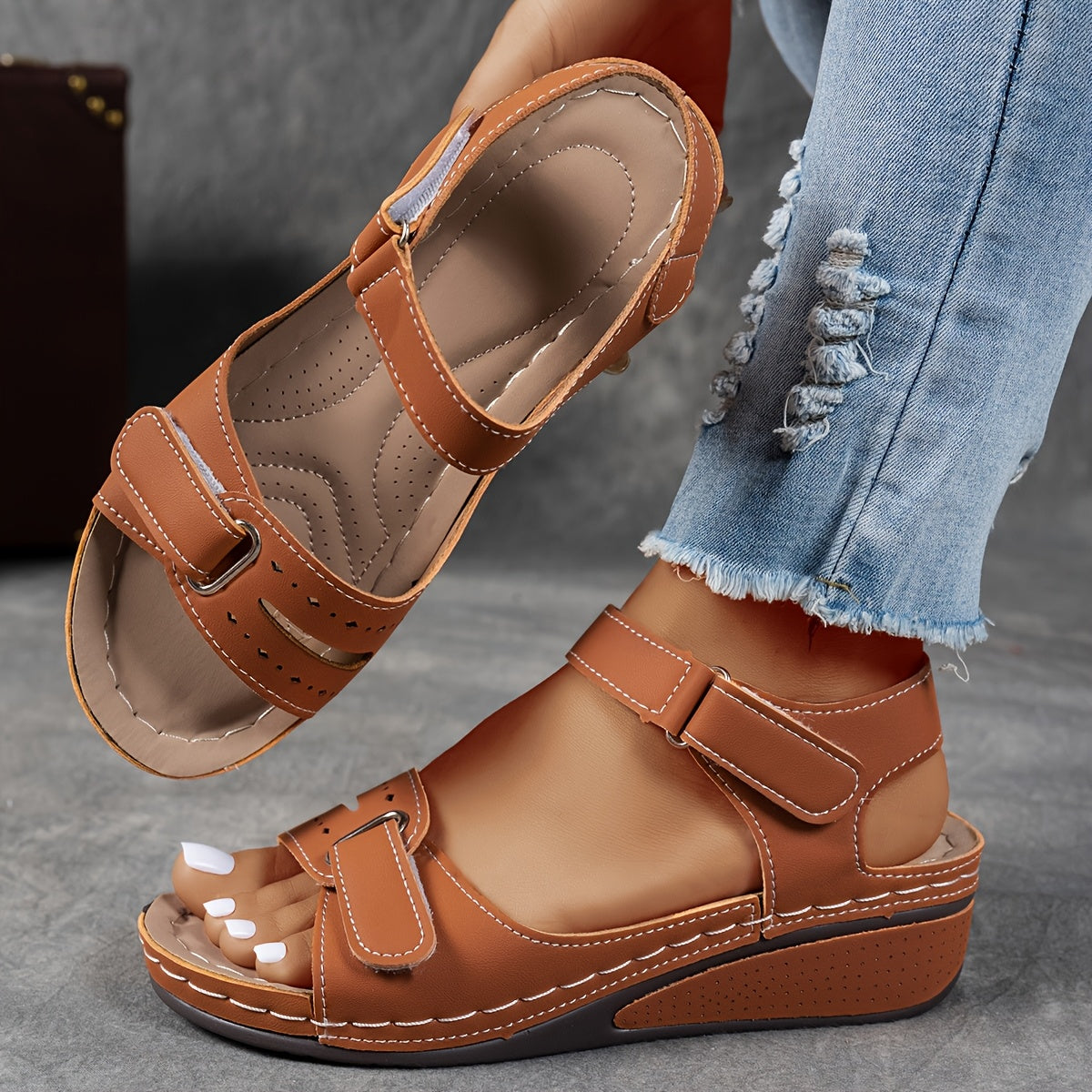 Femme Sandales à Talon Compensé avec Fermeture Velcro et Bout Ouvert