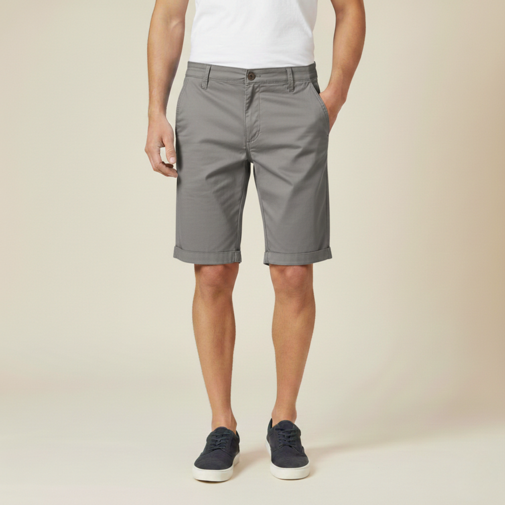 Homme Short Chino avec Ceinture Élastique et Revers