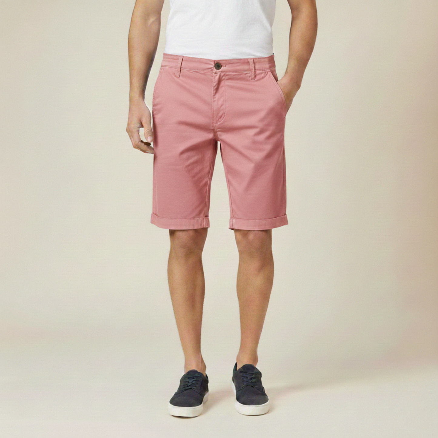 Homme Short Chino avec Ceinture Élastique et Revers