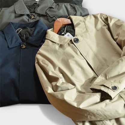 Homme Trench-coat mi-long Coupe Ajustée avec Doublure Matelassée et Fermeture Boutonnée