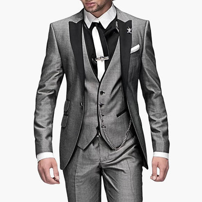 Men's Single-Breasted Three-Piece Suit with Peak Lapel