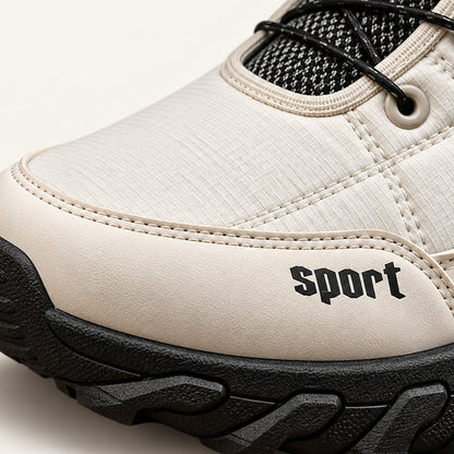 Men's Snow Boots with Fur Lining, Lace-Up Rotary Dial and Anti-Slip Sole
