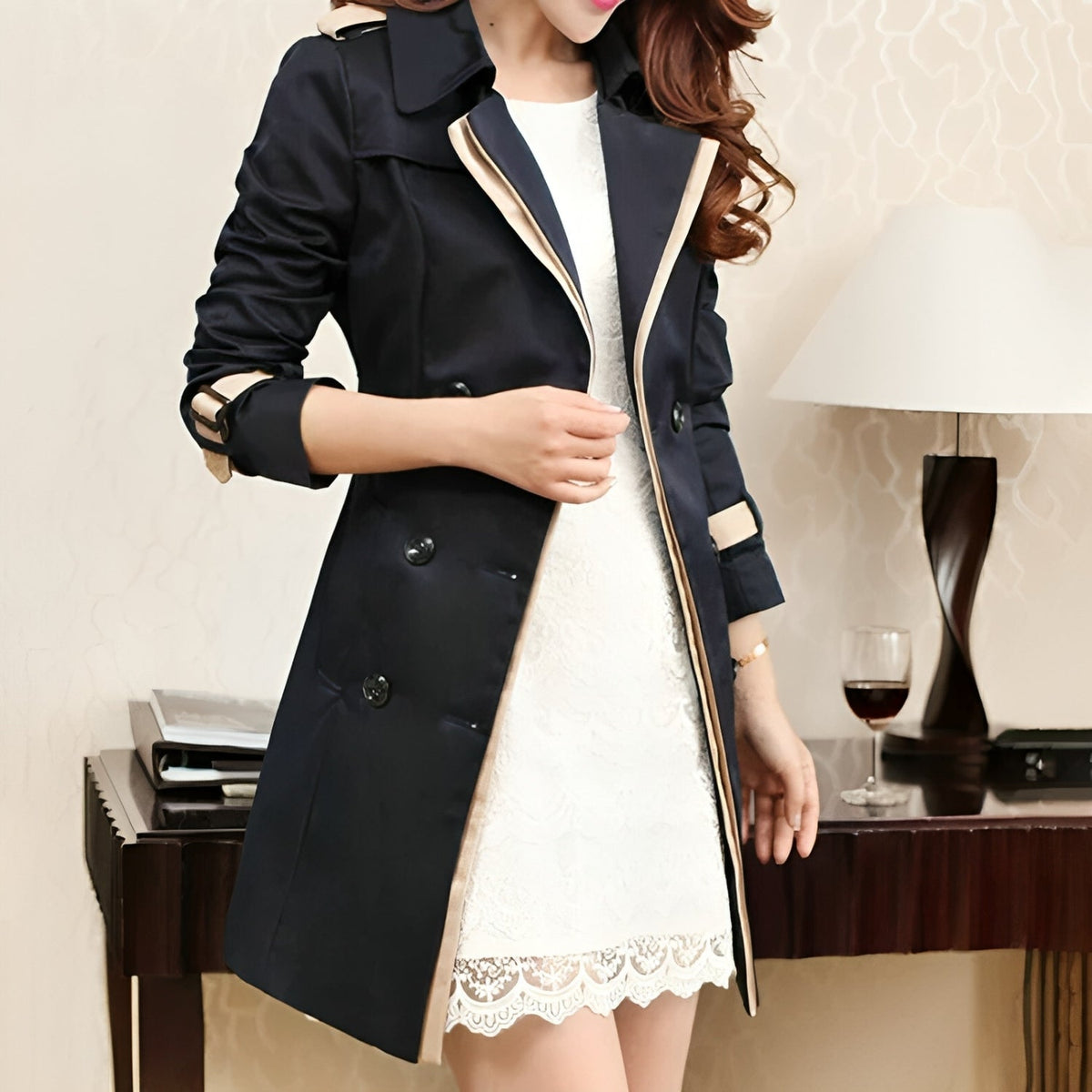 Women's Double-Breasted Trench Coat with Belt and Fitted Silhouette