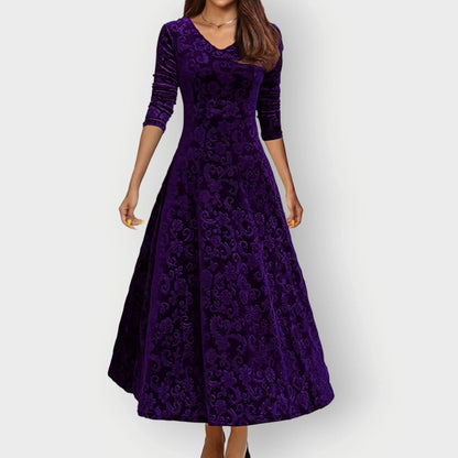 Women's Embossed Midi Dress with V-Neck and Three-Quarter Sleeves