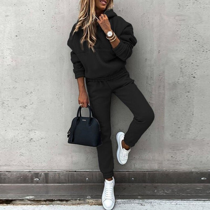 Women's Oversized Hoodie and Jogger Set with Drawstring Hood and Kangaroo Pocket
