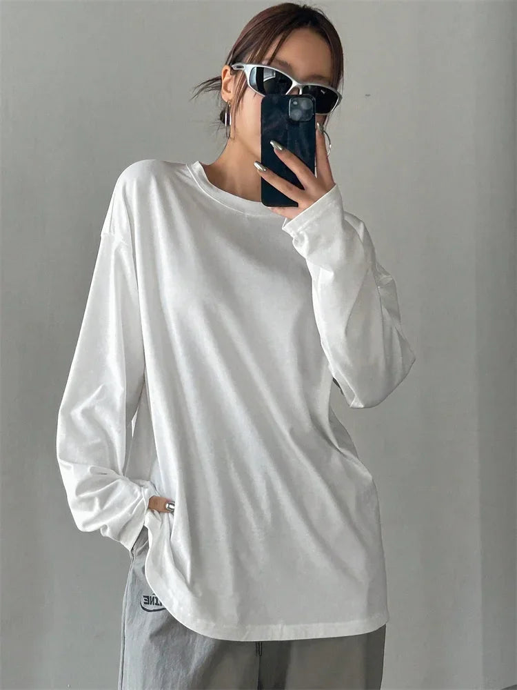 Women's Oversized Long Sleeve T-Shirt with Round Neck