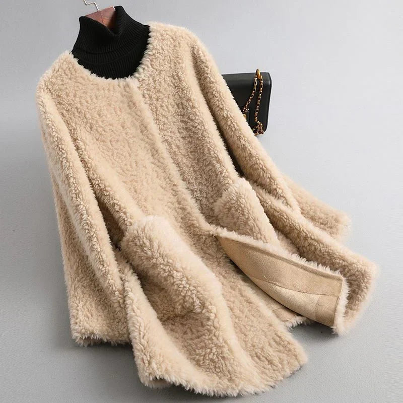 Women's Teddy Coat with Round Neck and Ribbed Collar