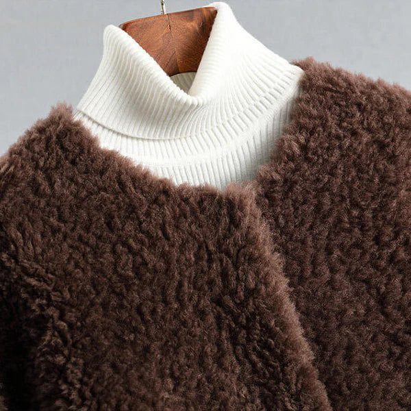 Women's Teddy Coat with Round Neck and Ribbed Collar